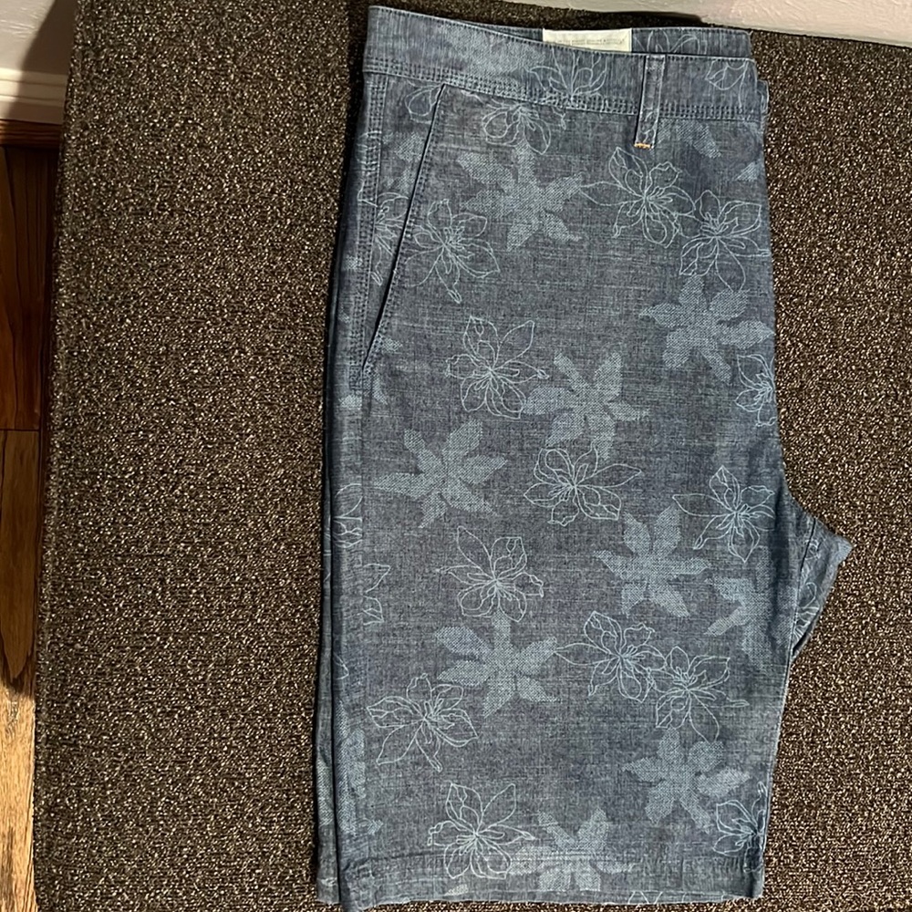 W.R.K  Barclay Large Floral Short Denim Man’s #136